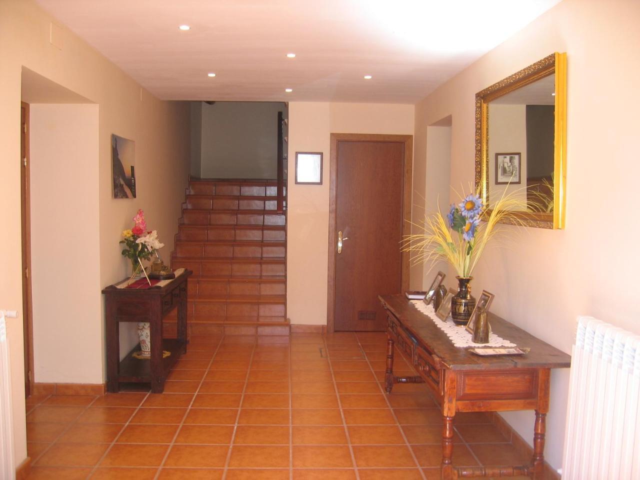 Casa Rural Ornat Etxea Vidangoz Exterior photo